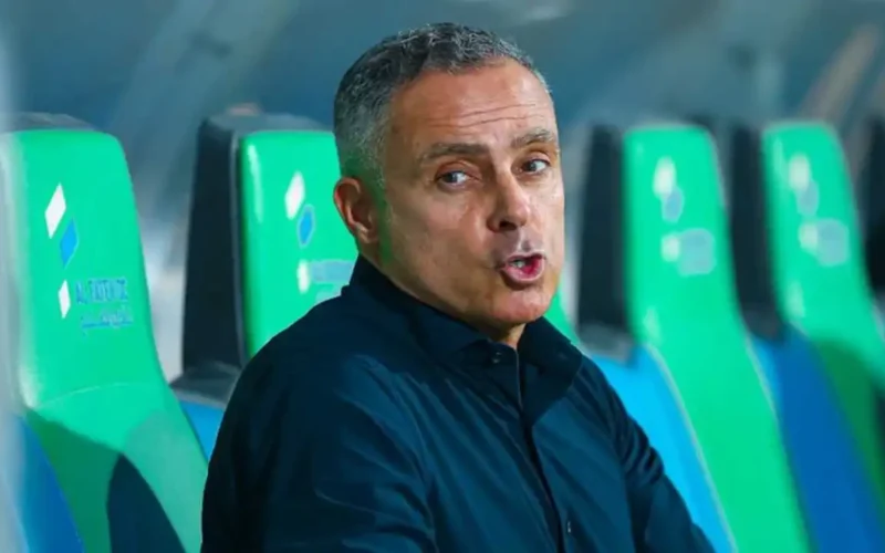 أزمة المستحقات.. جوميز يكشف كواليس تشتت لاعبي الفتح بسبب تأخر صرف الرواتب